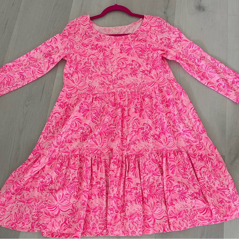 Lilly Pulitzer cute, pink peonies by the seaside swing dress.